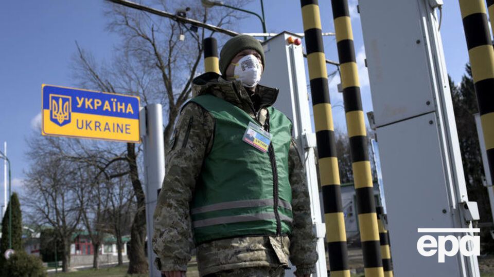 Через державний кордон України 27 березня пішки прийшло майже 22,5 тис. осіб, повідомили в Держприкордонслужбі