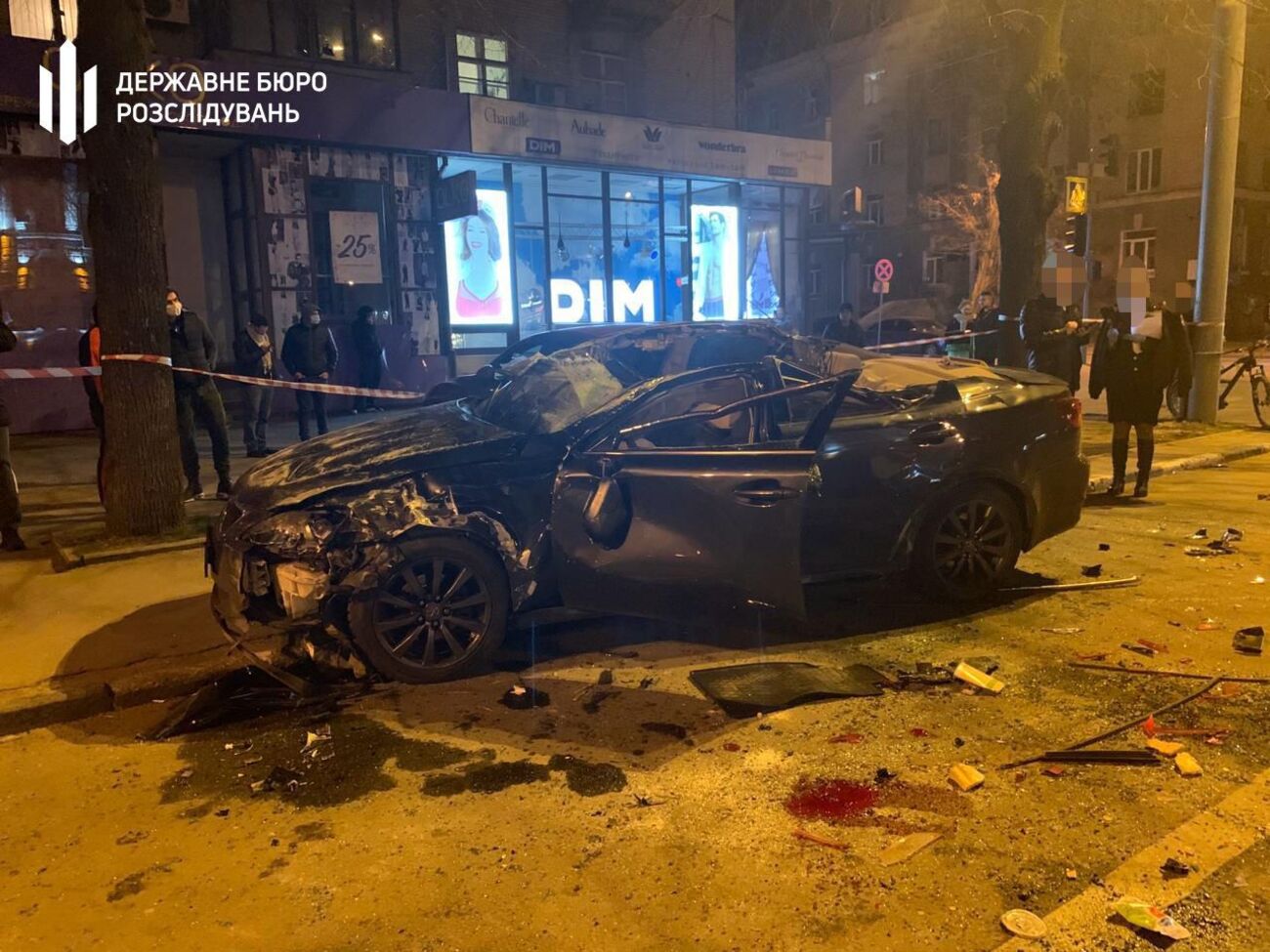 Патрульний поліцейський був пасажиром Lexus