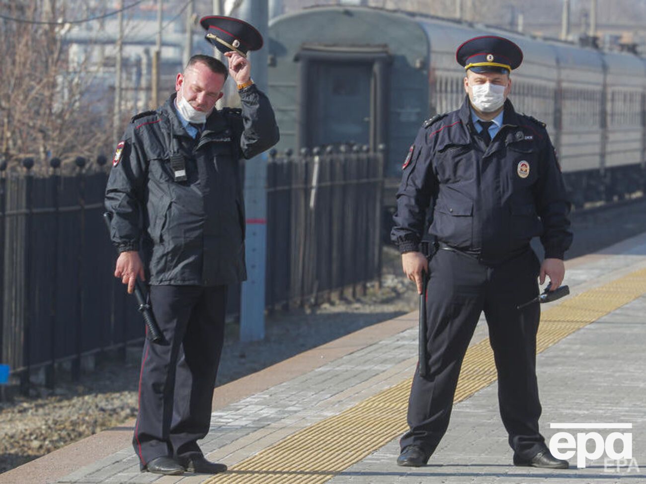 Частичные ограничительные меры в связи с коронавирусом в России начали вводить с начала марта