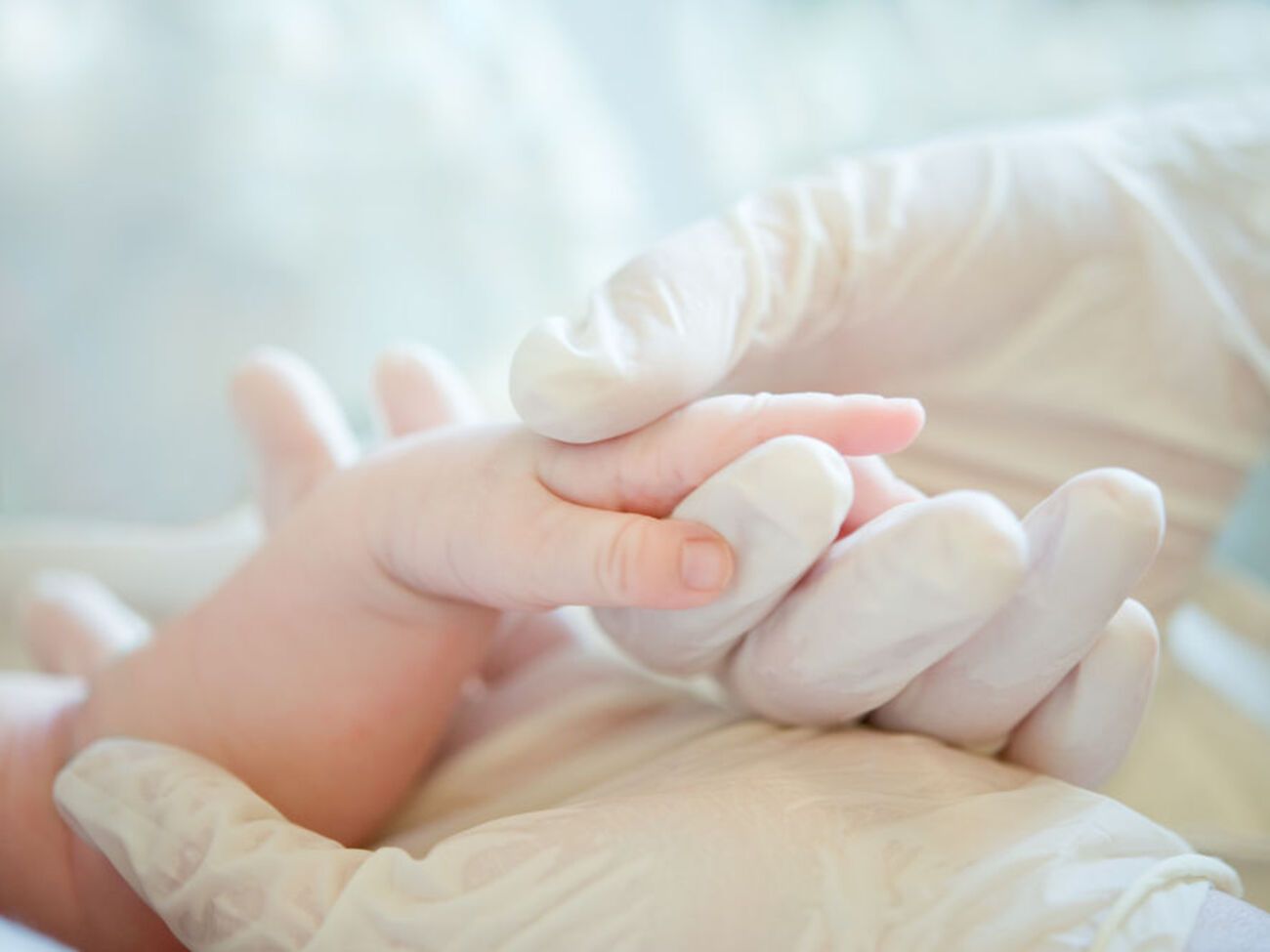 Инфицированный младенец госпитализирован