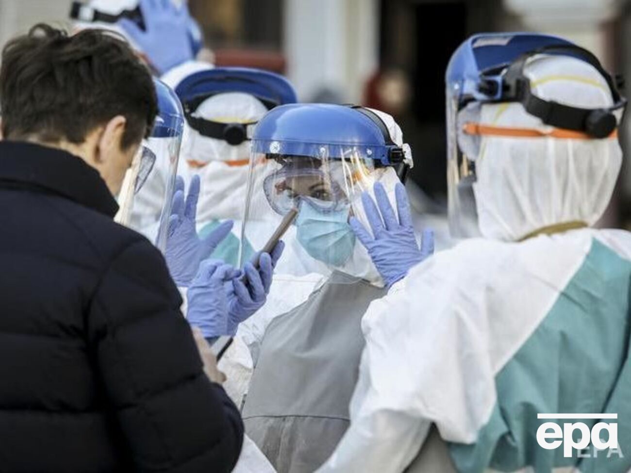 В Киеве уже 82 человека с COVID-19