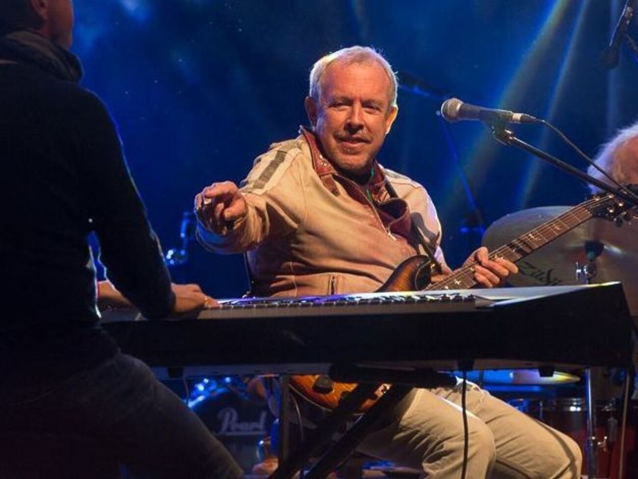 Макаревич: Були якісь танці з нафтою