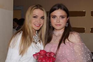 Сумская – младшей дочери: Вот и настал твой день совершеннолетия!