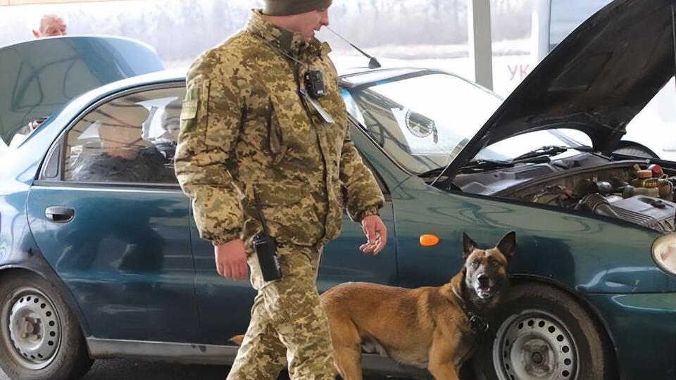 С 2014 года въезд в Украину запрещен 675 гражданам России