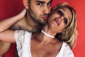 Спірс: Я обожнюю і кохаю його понад усе на світі