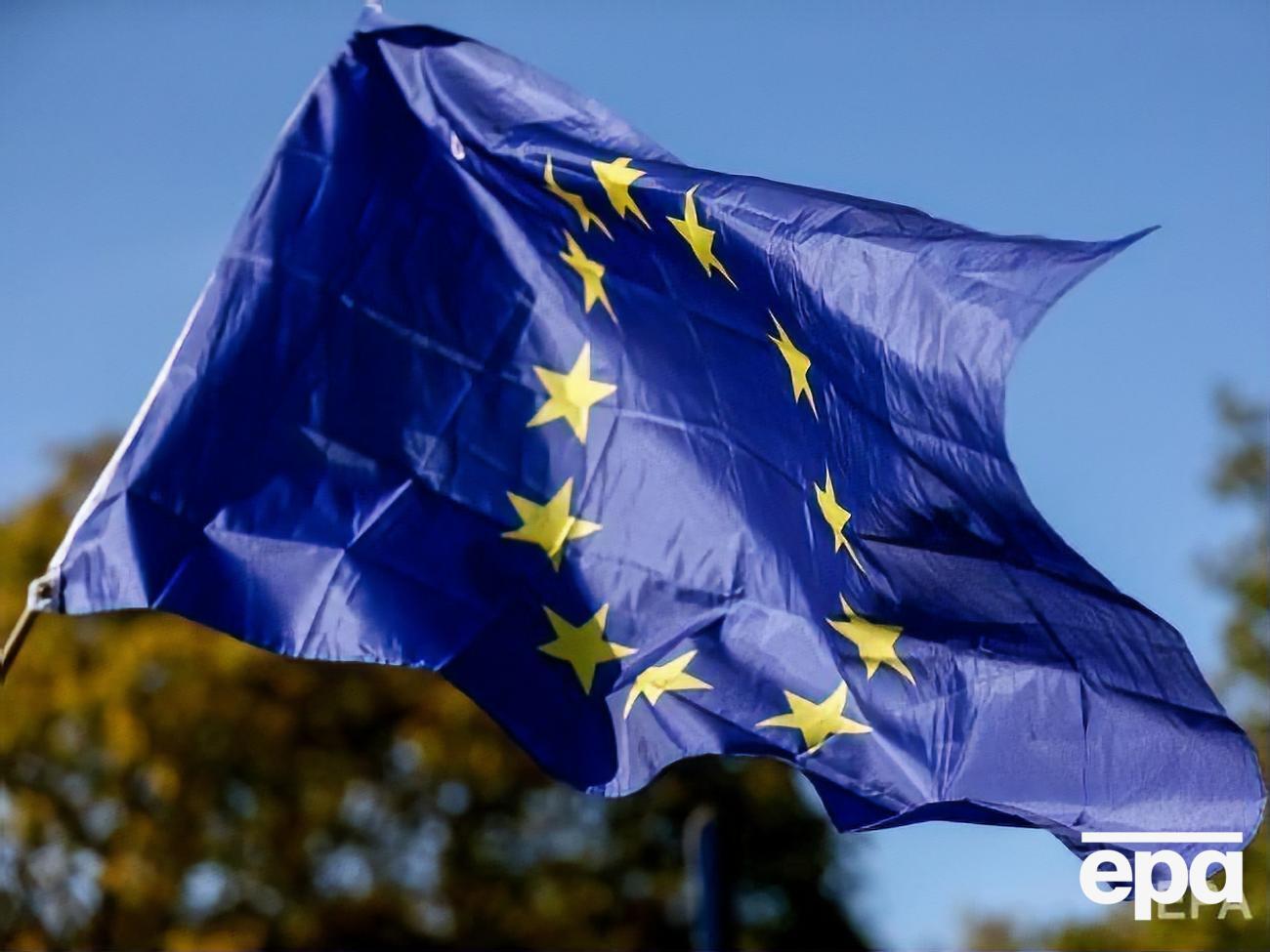 Подконтрольные Кремлю СМИ будут рады заявить, что ряд государств ЕС и членов НАТО признали принадлежность полуострова Крым Российской Федерации, пишут авторы статьи