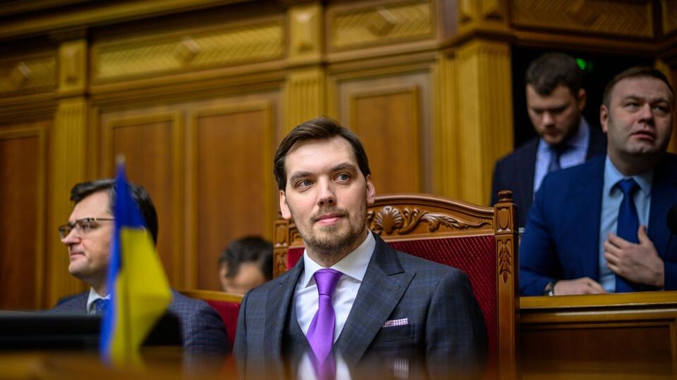 У "Слузі народу" вважають, що Гончарук може написати заяву про відставку після сьогоднішнього засідання фракції