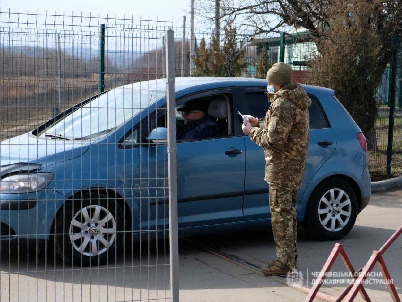 Чоловіка зупинили на кордоні з Румунією