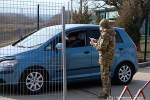 Чоловіка зупинили на кордоні з Румунією