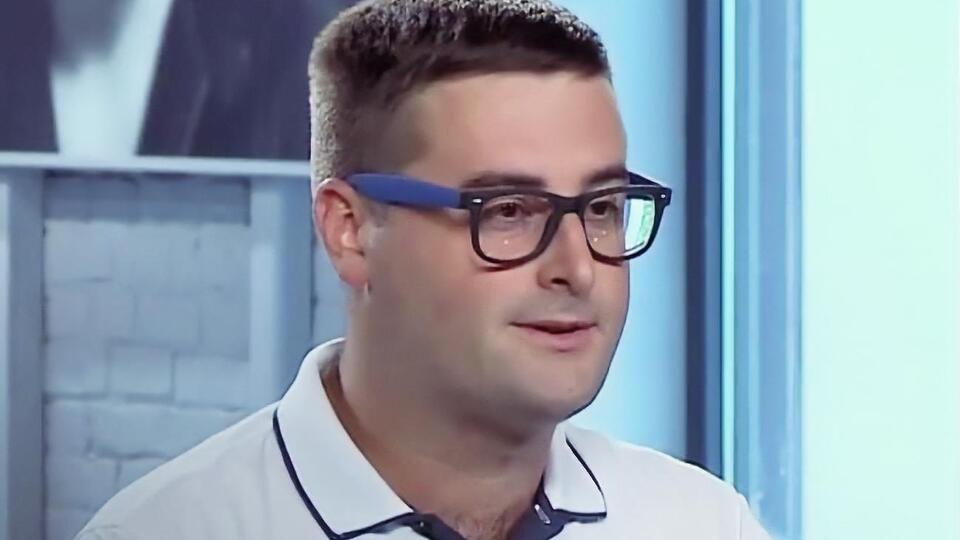 Кирилл Молчанов: В нашей стране шаг назад означает слабость, а не гибкость. А слабости президентам не прощают
