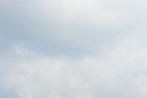 Приблизно 50 пасажирів залишається у двох літаках авіакомпанії SkyUp