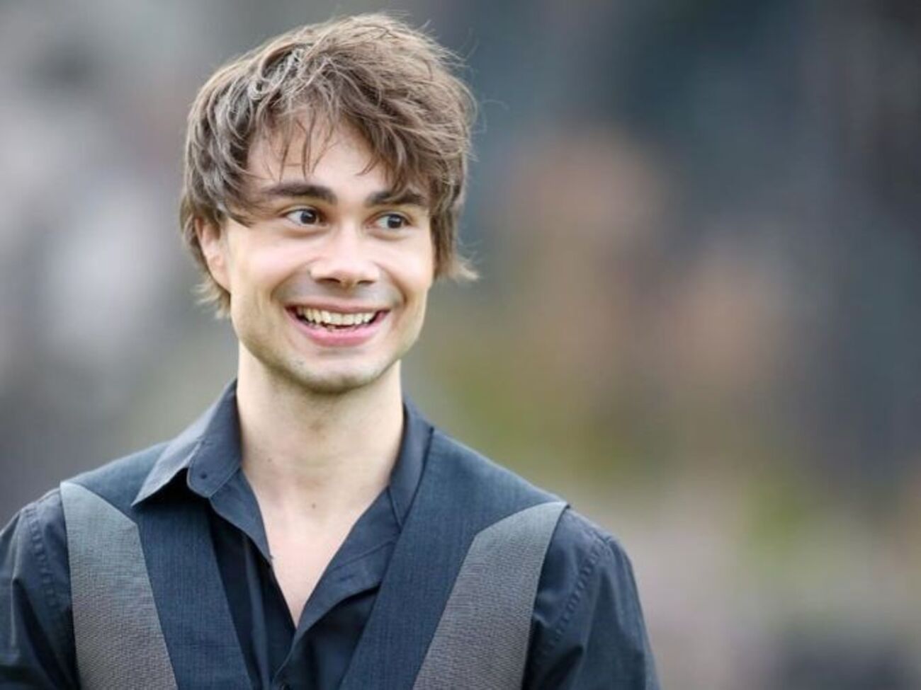 Рибак розповів, що під час карантину грає на приставці й на скрипці