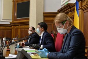 Рада уволила двух министров