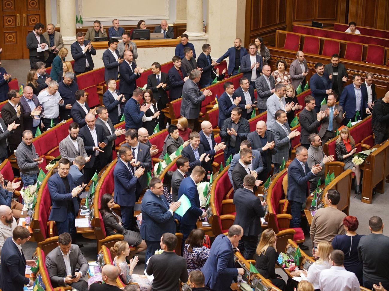 На порядок денний Ради винесено чотири питання