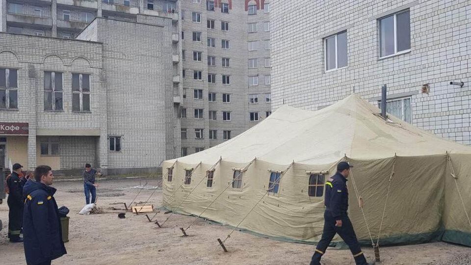 Тимчасові пункти розгорнуто в лікарнях по всій Україні