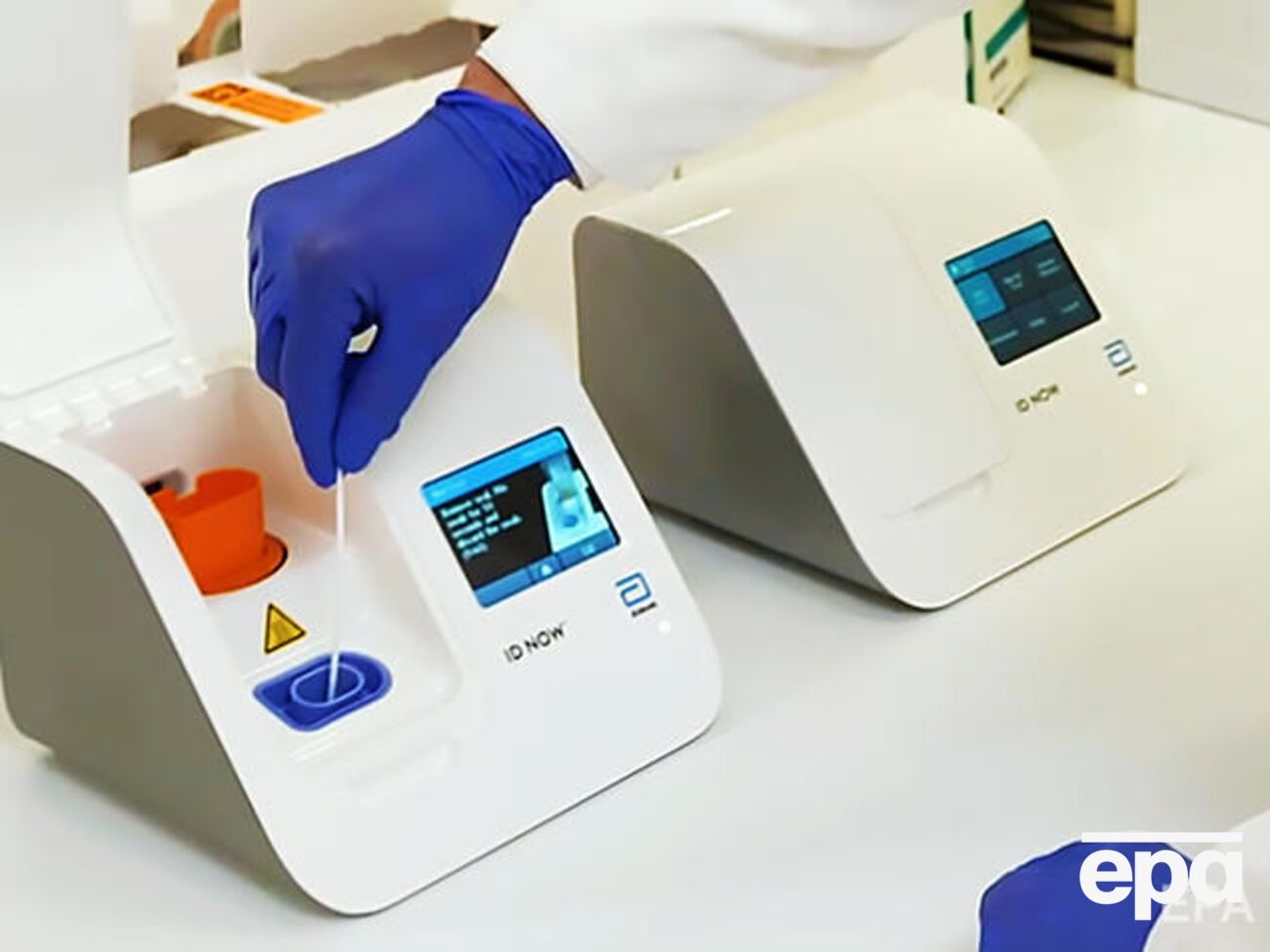 Тест на коронавирус у мужчины оказался отрицательным