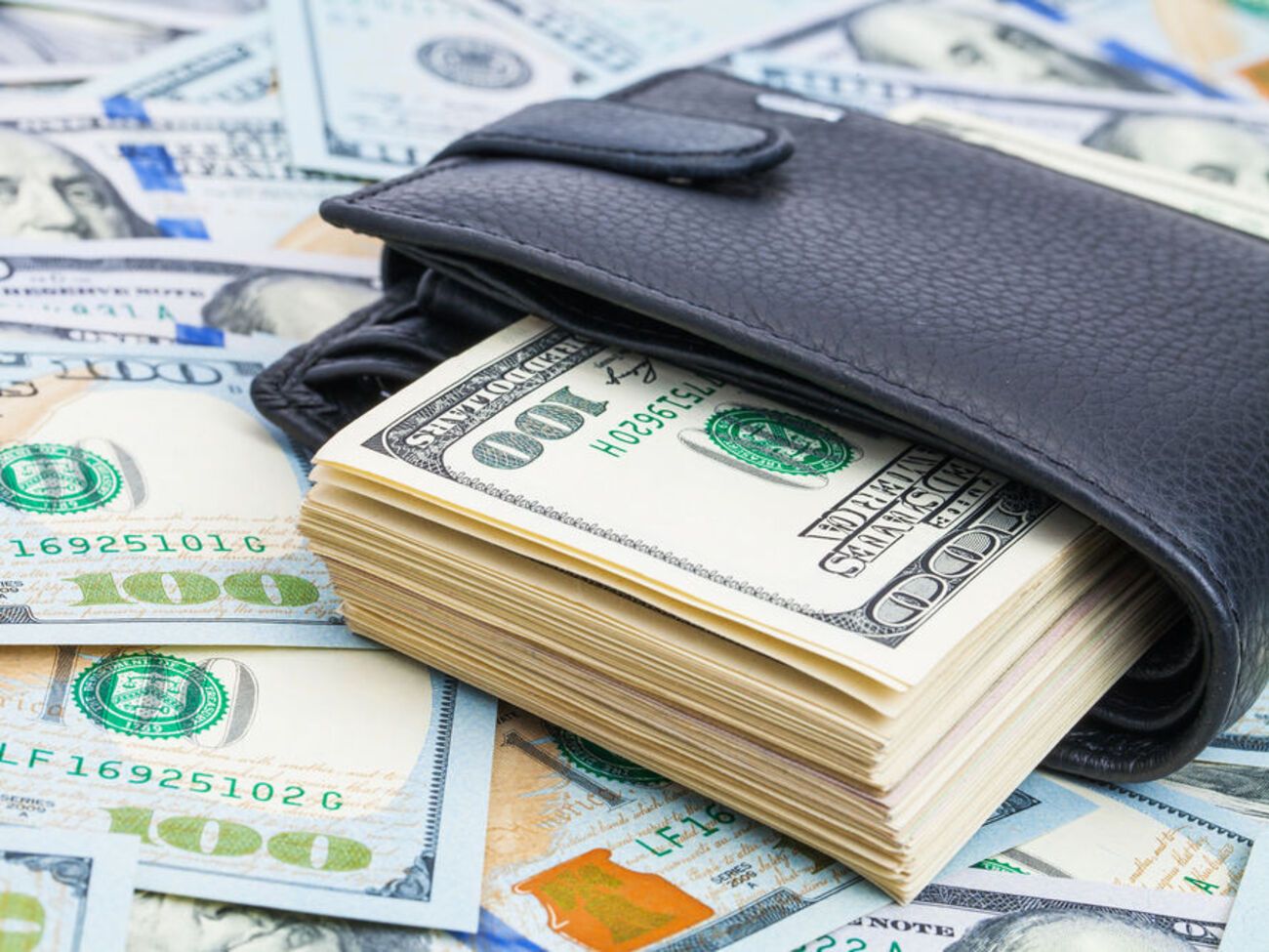 НБУ встановив курс валют на 31 березня