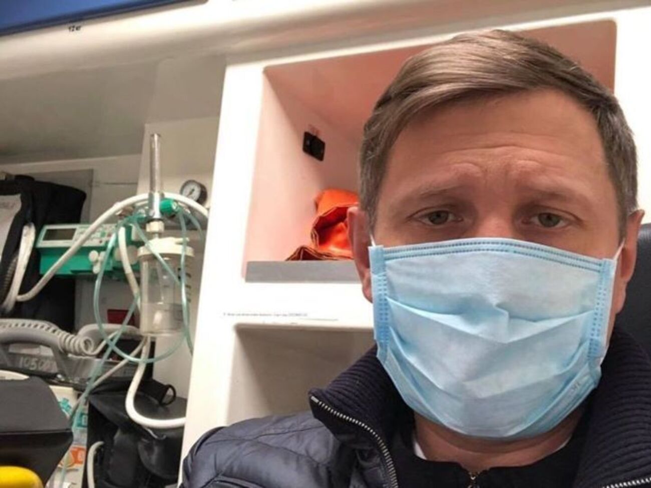 Повторный тест Шахов пока не сдавал