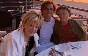 Вайкуле народилася 1954 року