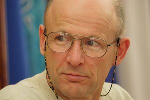 Павелко заявил, что УАФ помогает стране бороться с коронавирусом. Этому очковтирателю в очередной раз захотелось дешевой славы