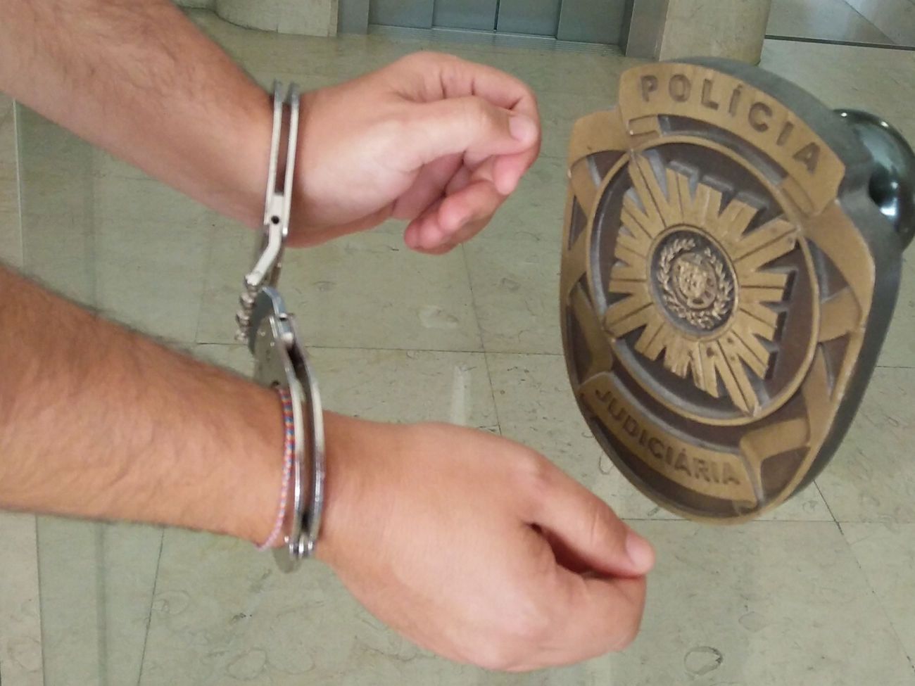 Трех португальских офицеров подозревают в убийстве украинца