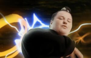 Пісню було написано спеціально як саундтрек до нового українського фільму "Пульс"