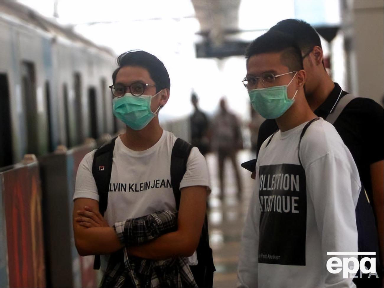 Зазвичай хворі заражені одним із підтипів коронавірусу