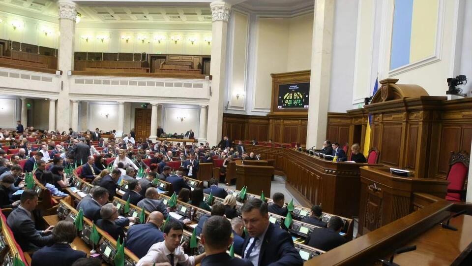 Парламент відправив генпрокурора у відставку