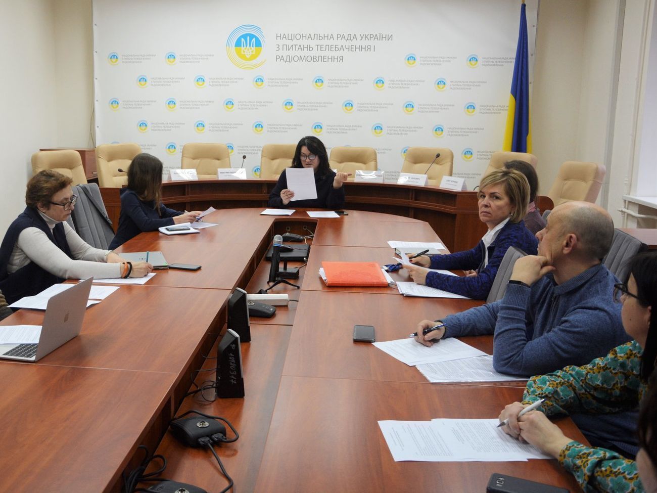 Для кворуму на засіданнях Нацради необхідно шестеро осіб