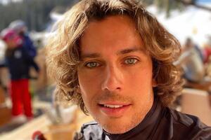 Галкін: Останнім часом таємничий Домовик залишає Гаріку й Лізі в будинку в несподіваних місцях чарівні кристали