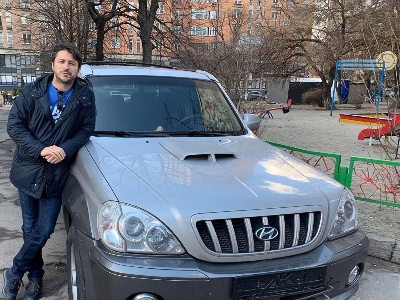 Стоячи пів години в заторі, Притула звернувся до "київських урбаністів"