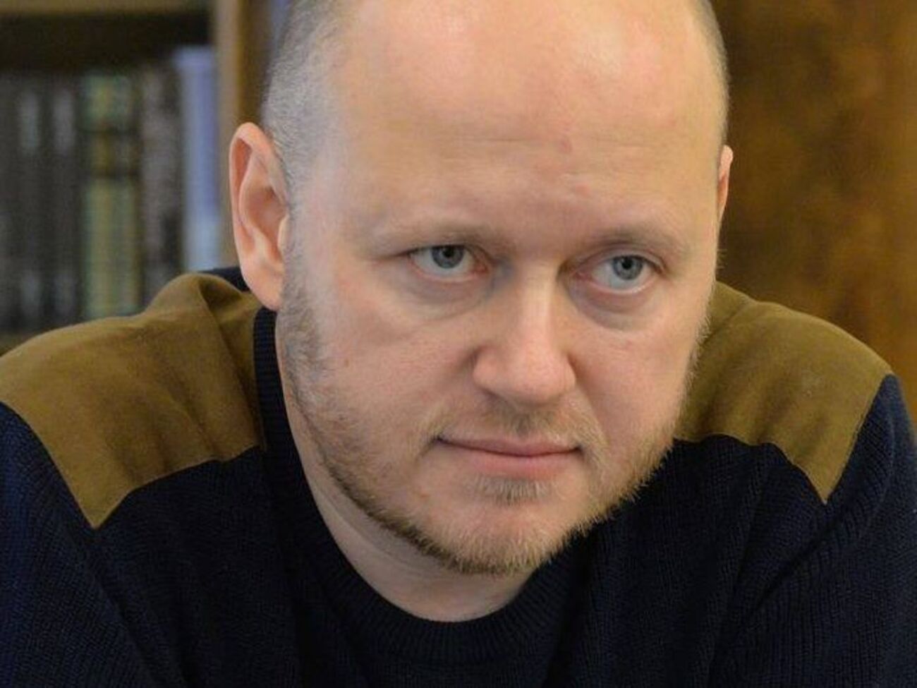 Позавчора був за метр від нардепа Волошина, який зустрічався із зараженим коронавірусом французьким депутатом. Добре, що пройшов повз