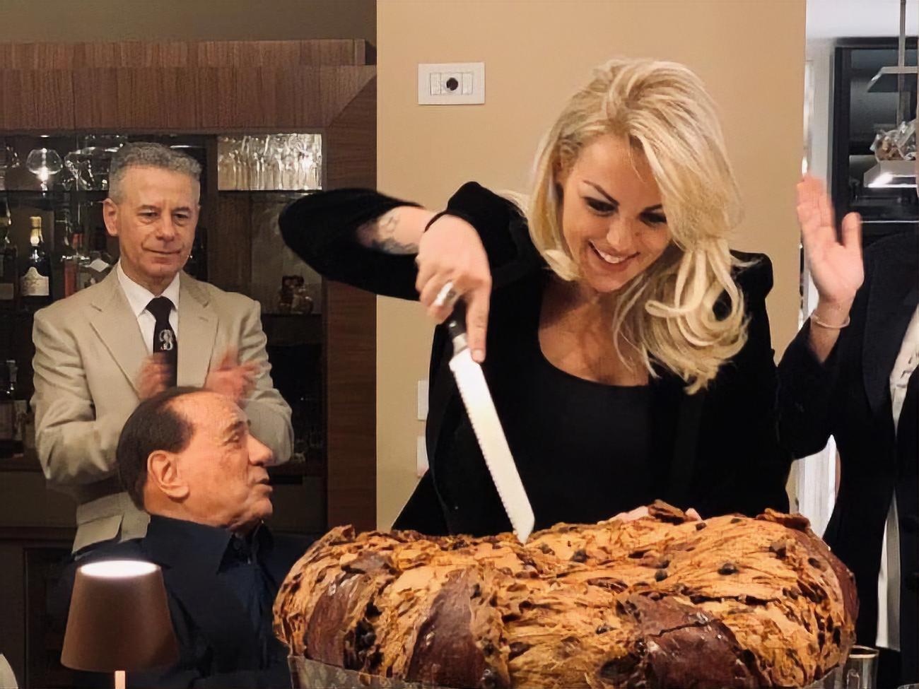 Берлусконі мав стосунки із Франческою Паскале дев'ять років