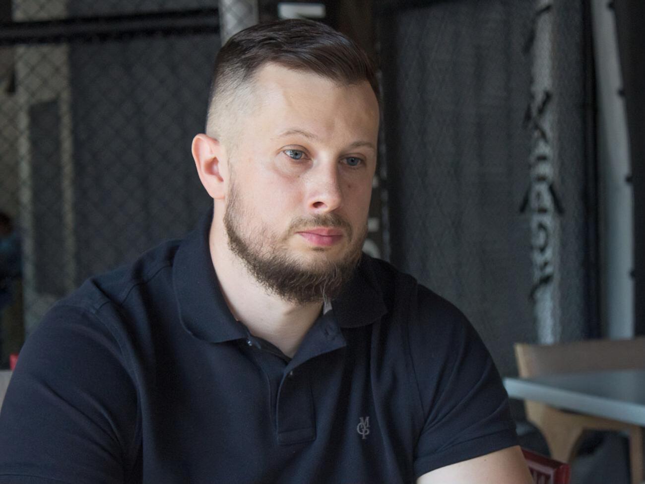 Андрей Билецкий: Нынешнее правительство еще не успело перевезти вещи в дом на Грушевского, а уже пытается демонстрировать России готовность к компромиссам