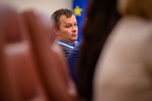 Милованов: Є, звісно, олігархічні компанії, "Інтерпайп" Віктора Пінчука, наприклад, або державні, як "Турбоатом", де все класно. Але є підприємства, у яких немає нічого