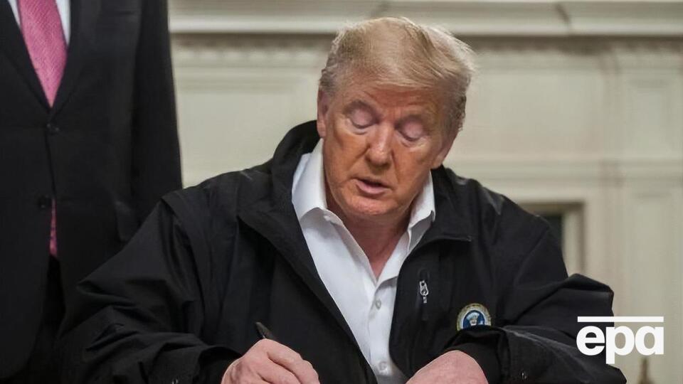 Трамп підписав документ у Білому домі