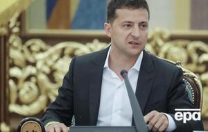 Зеленський зізнався, що звик до інтер'єру свого робочого кабінету