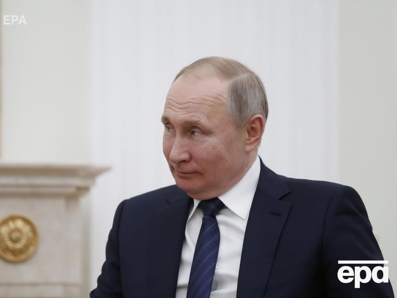Путін може зберегти владу і після відставки з посади президента, вважає Бєлковський