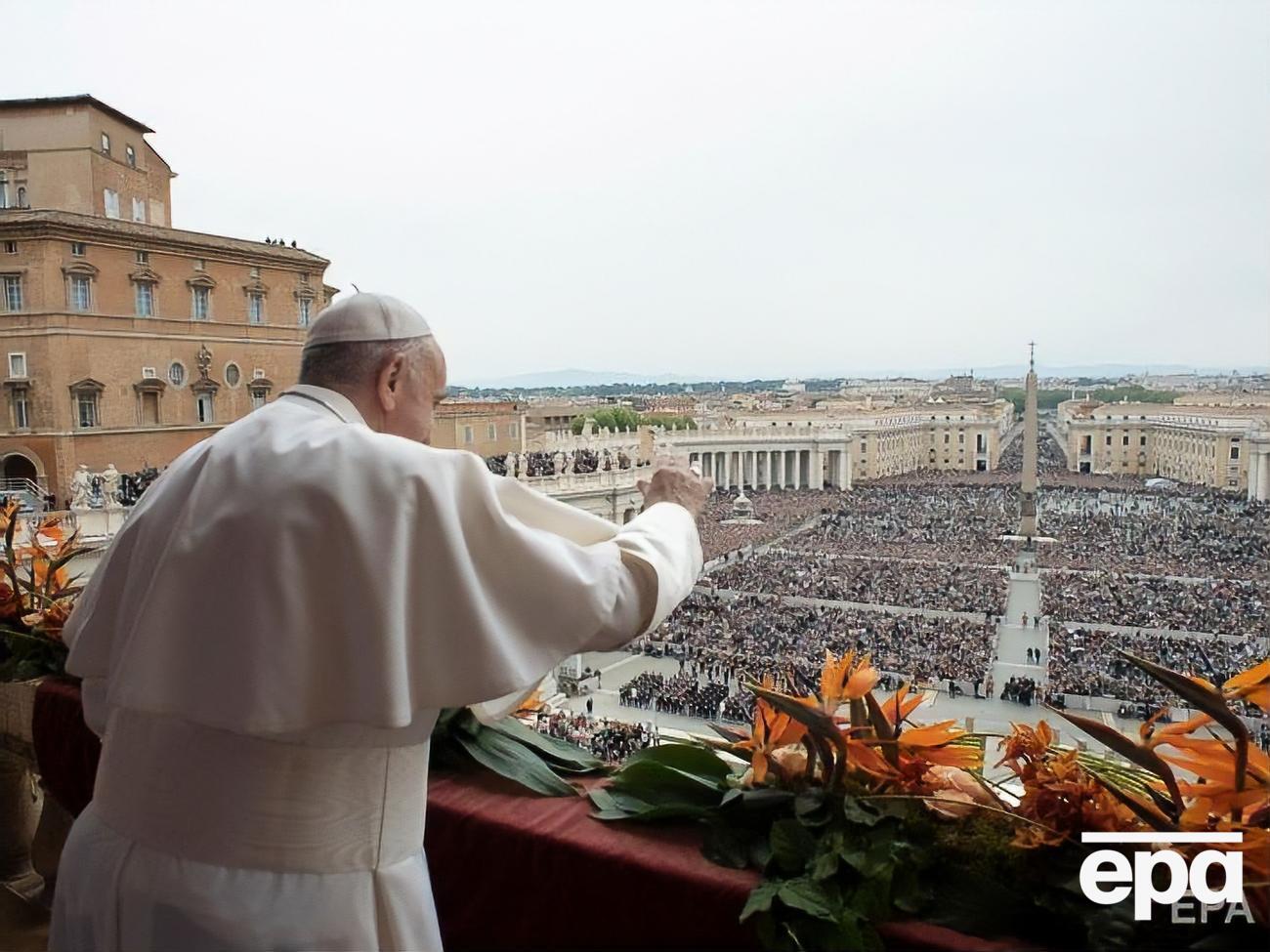 СМИ утверждают, что у папы римского не обнаружили коронавирус