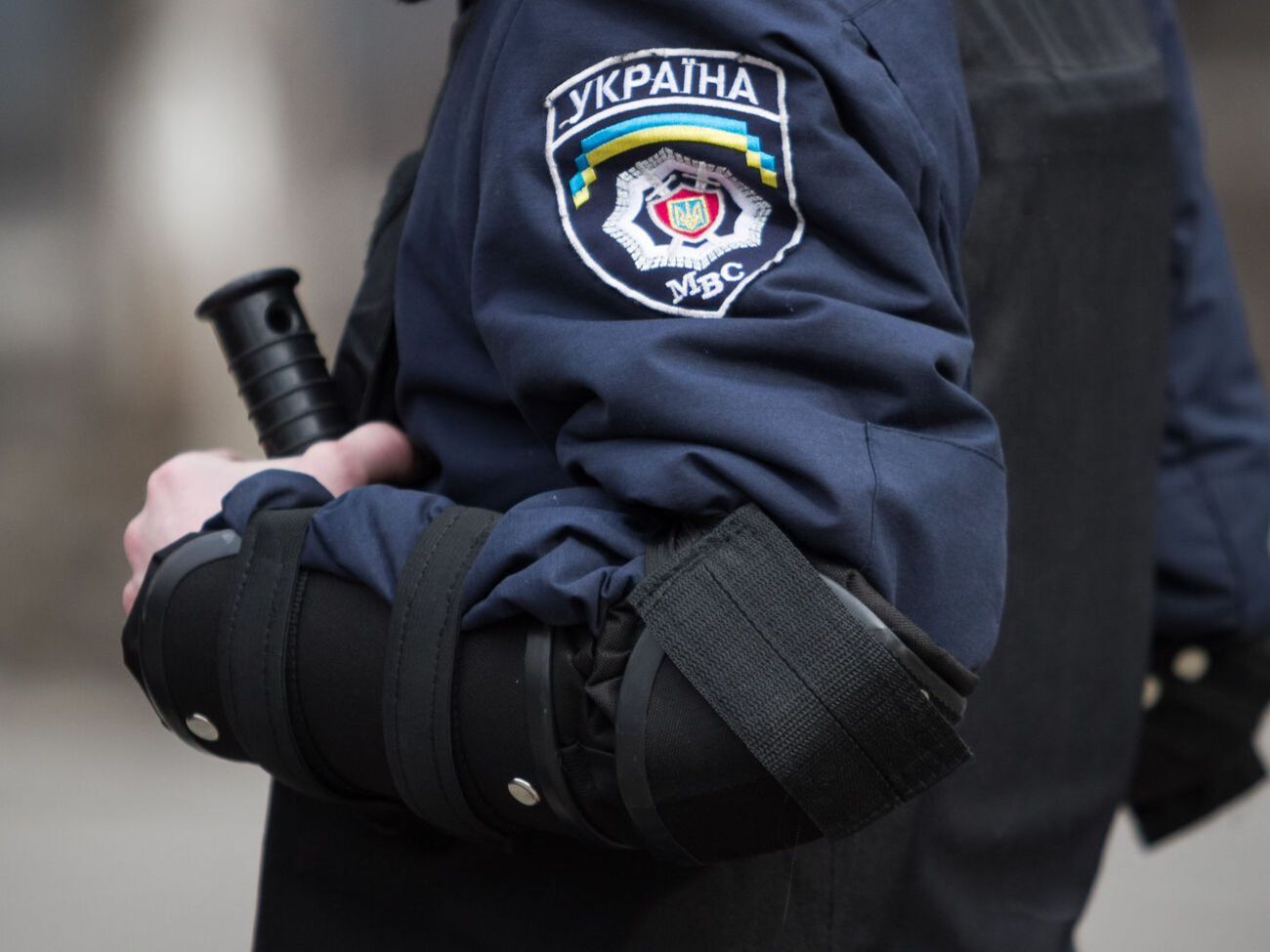По информации "Думской", полицейские вымогали у похищенной $10 тысяч