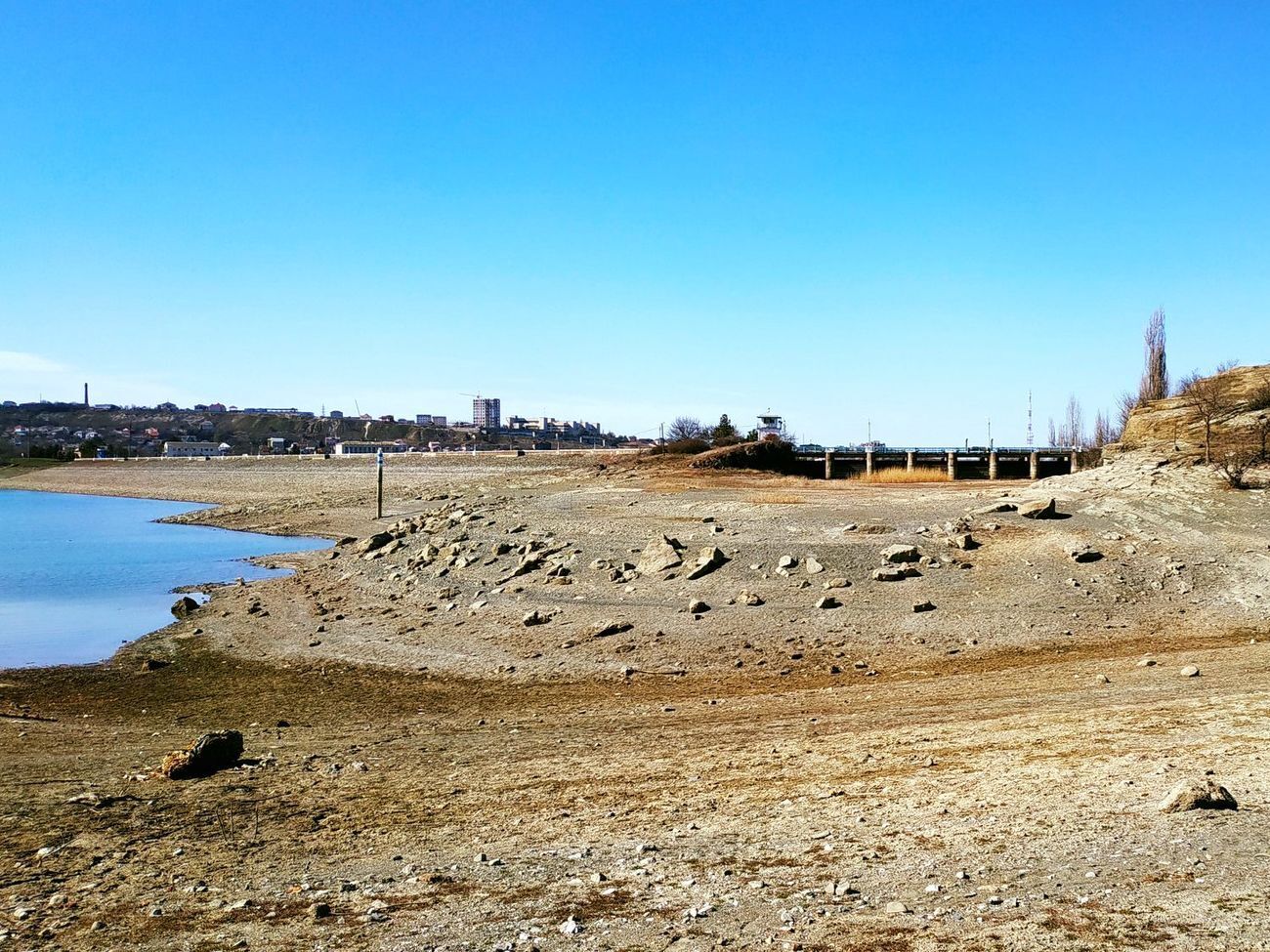 Україна припинила постачання води в окупований Крим