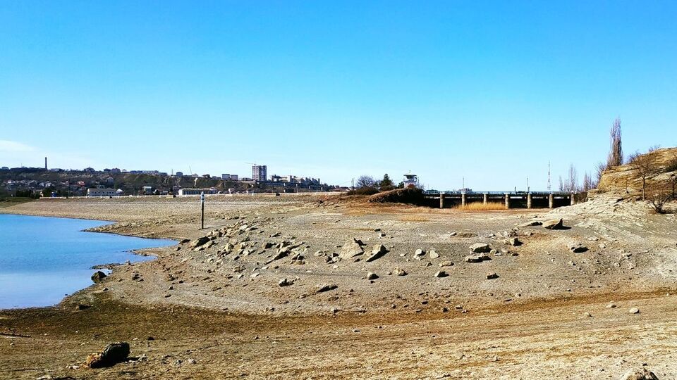 Україна припинила постачання води в окупований Крим