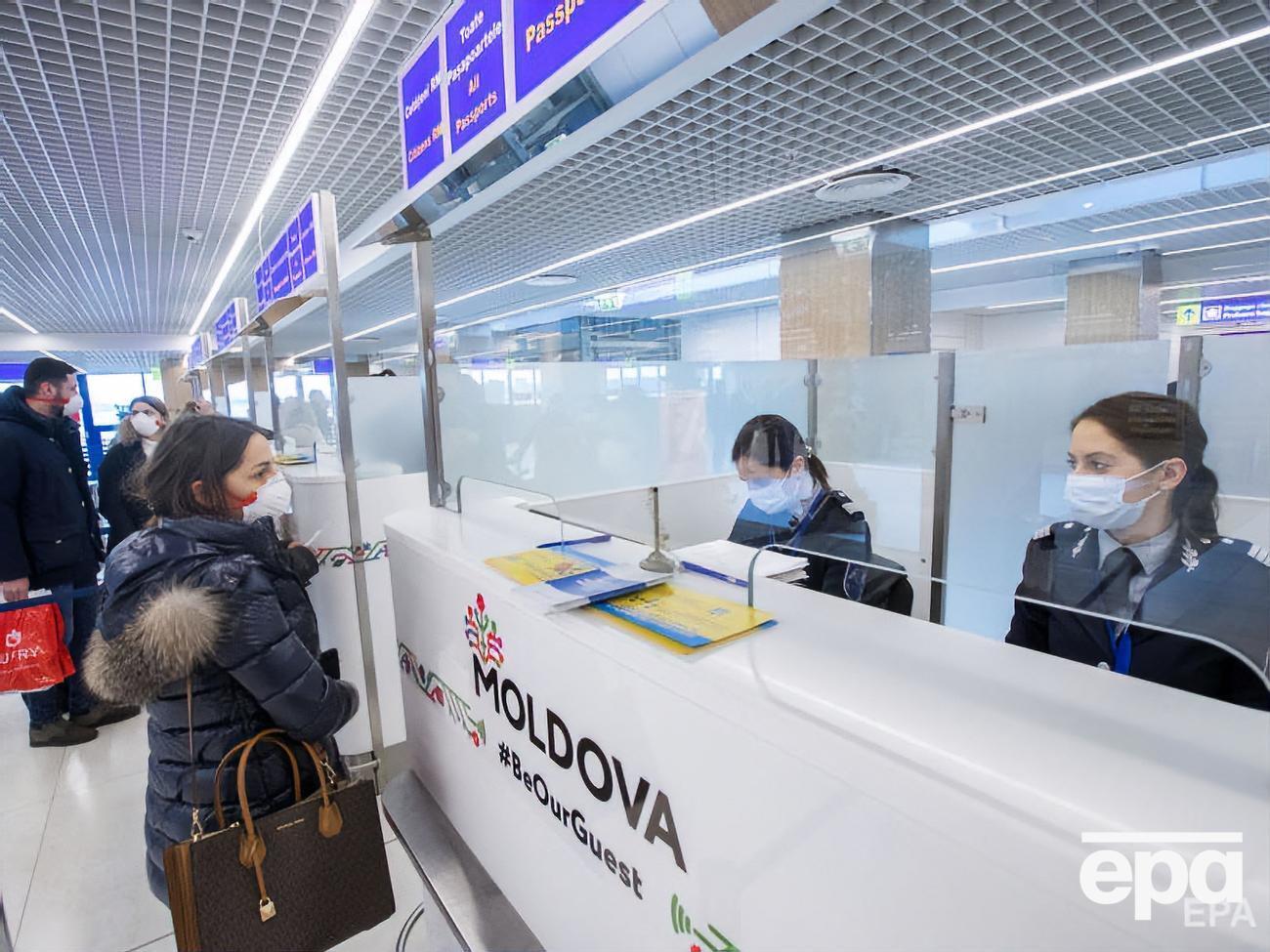 В аеропорту Кишинева вжили заходів обережності після прильоту пацієнтки із симптомами коронавірусної інфекції