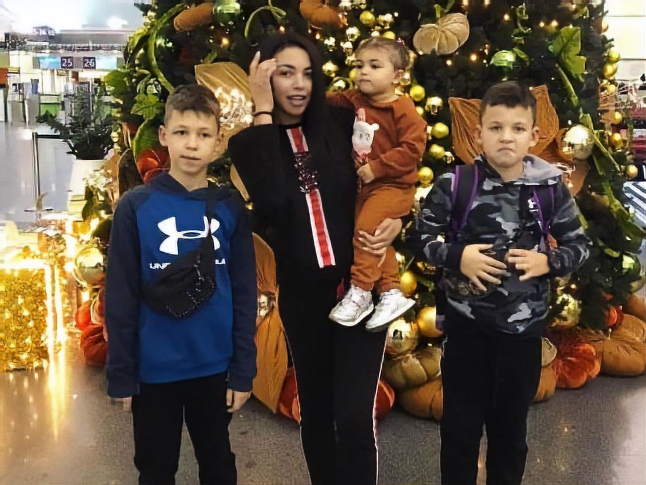 По словам Ололо, ее сыновья&nbsp; с 1 февраля находятся в аннексированном Россией Крыму