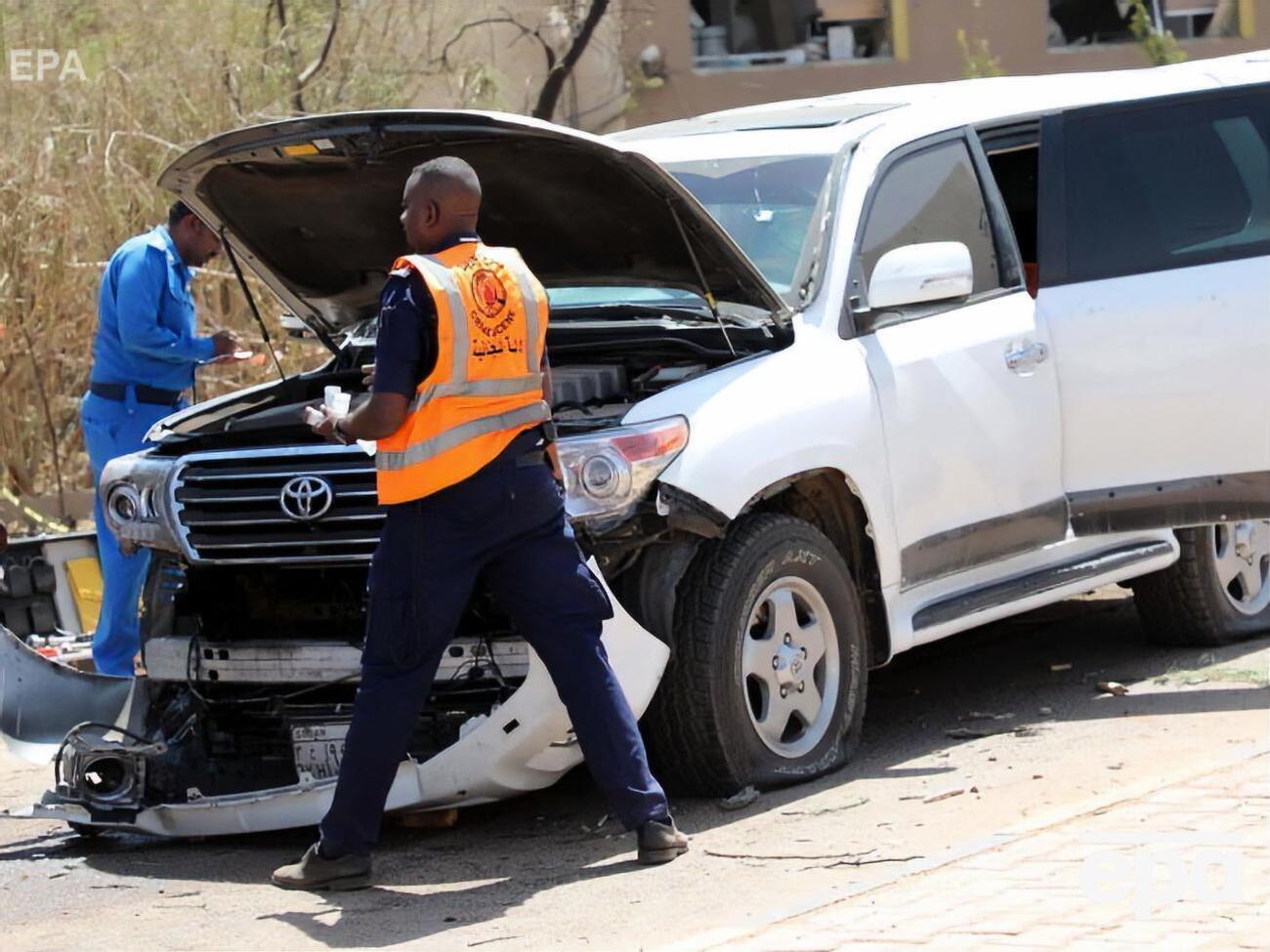 Унаслідок вибуху пошкоджено кілька автомобілів