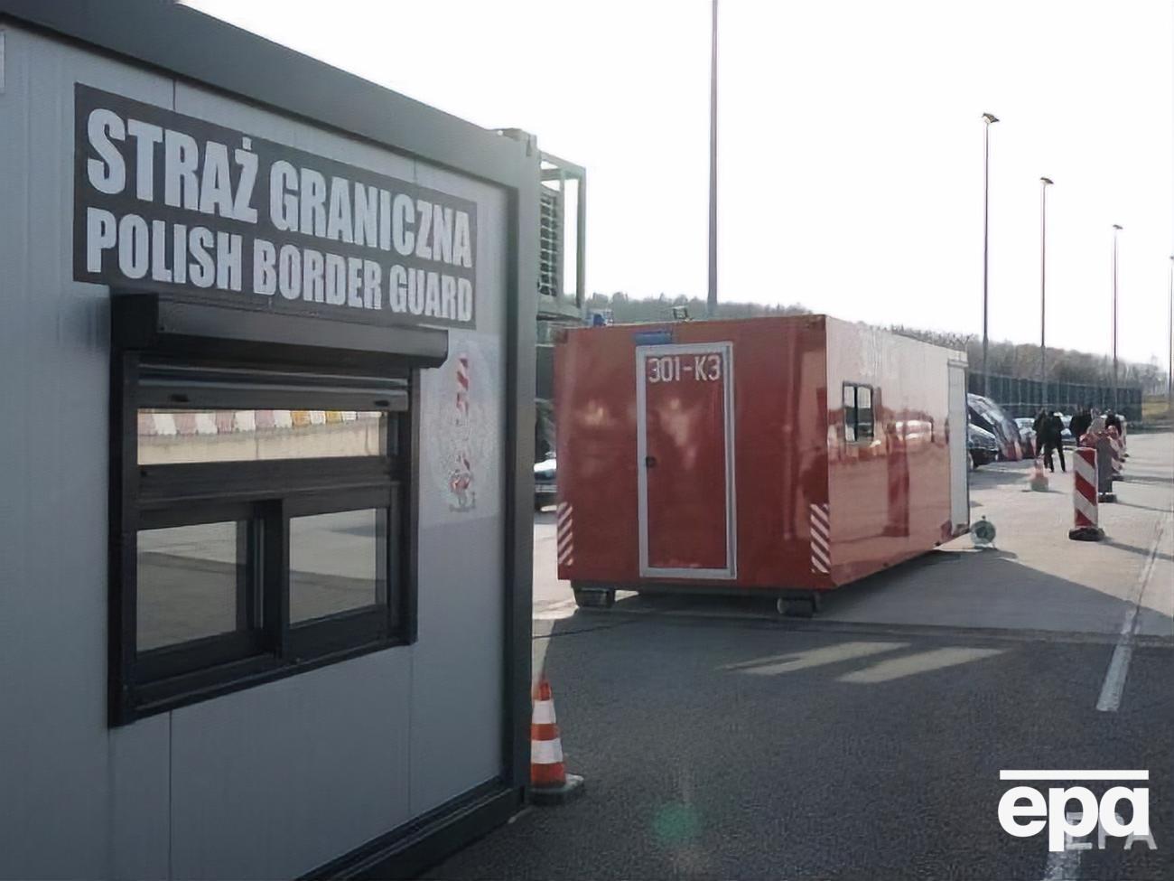 До вторника санитарный контроль будет введен на всей границе Польши