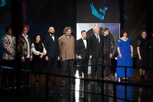 Зеленский принял участие в награждении лауреатов Шевченковской премии