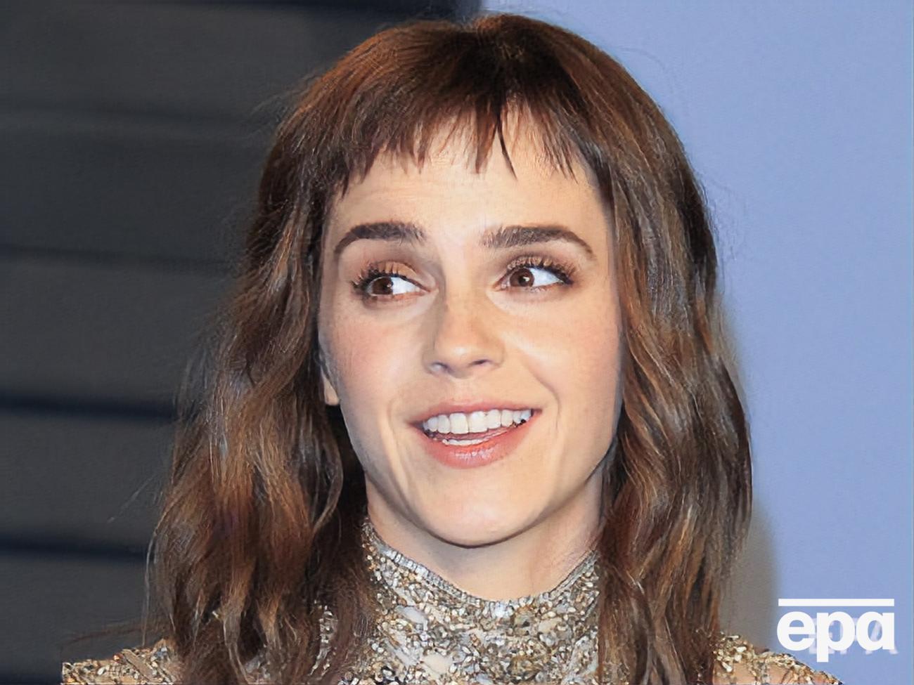 Самые здоровые отношения, по мнению Уотсон, у однополых пар