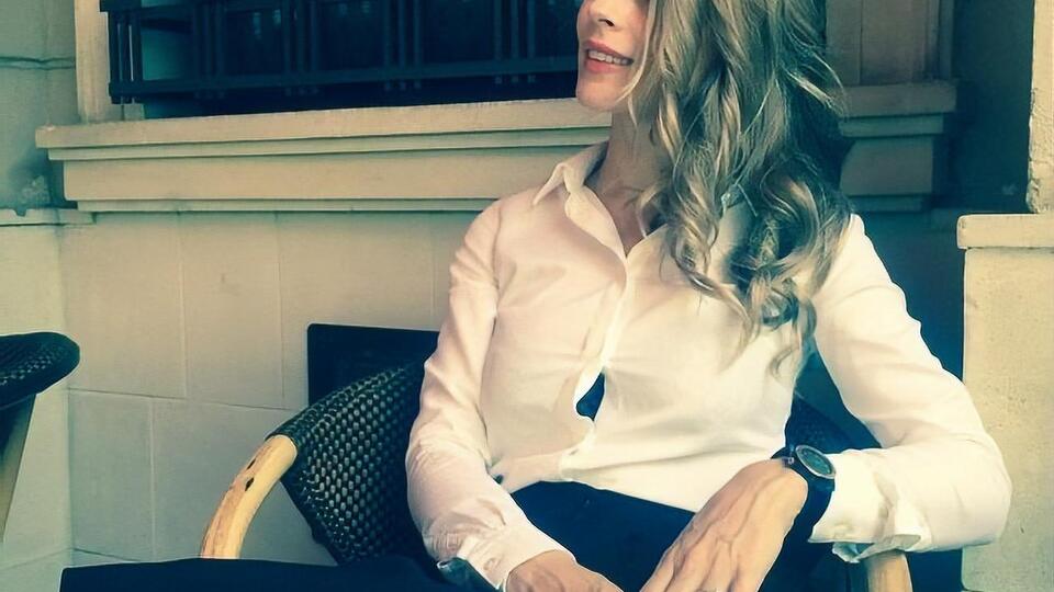 Фреймут розповіла, що є поганим тоном під час розмішування цукру