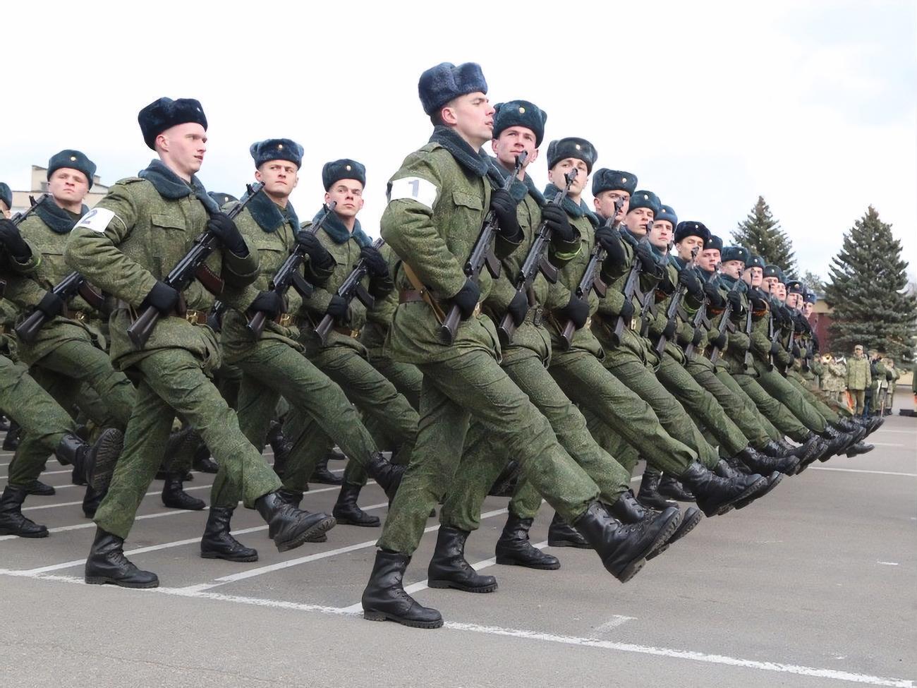 Подготовка к параду в Беларуси продолжается на фоне вспышки коронавирусной инфекции